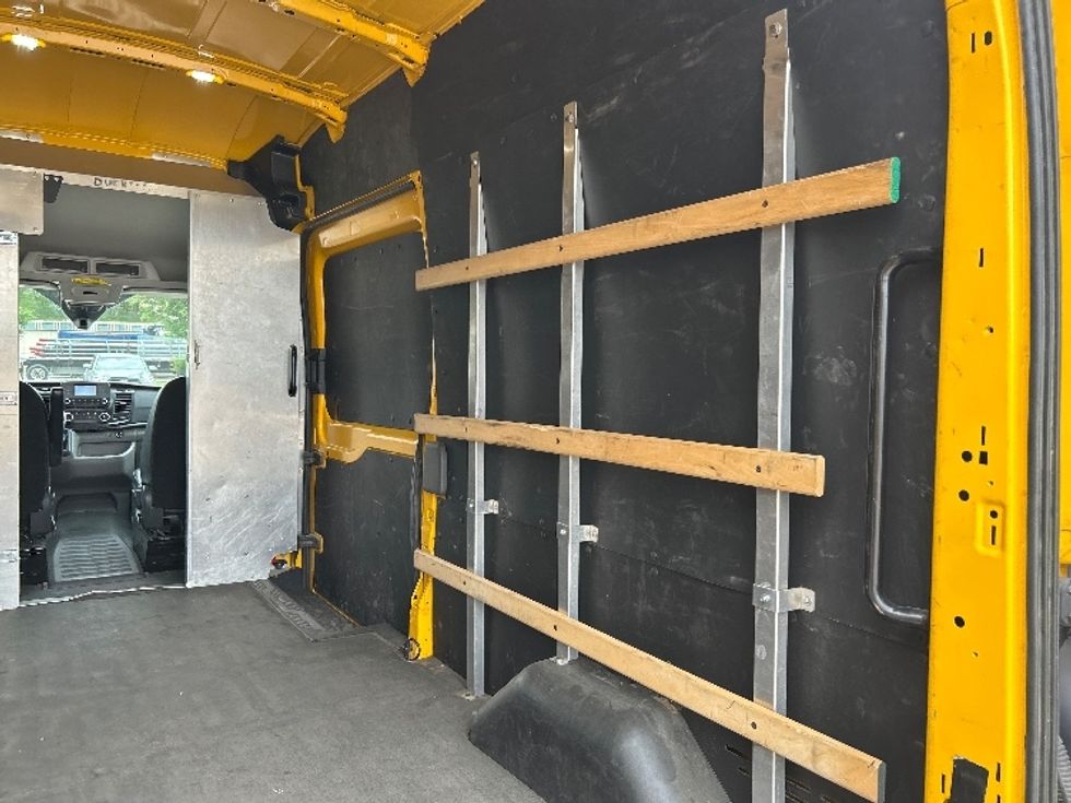 Cargo Van (Panel Van)-Light and Medium Duty Trucks-Ford-2023-Transit 250-Houston-TX-75,398\n\t\tmiles-$ 38,000 - Image 12