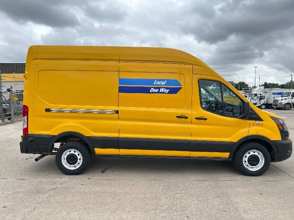 Cargo Van (Panel Van)-Light and Medium Duty Trucks-Ford-2023-Transit 250-Houston-TX-75,398\n\t\tmiles-$ 38,000 - Image 15