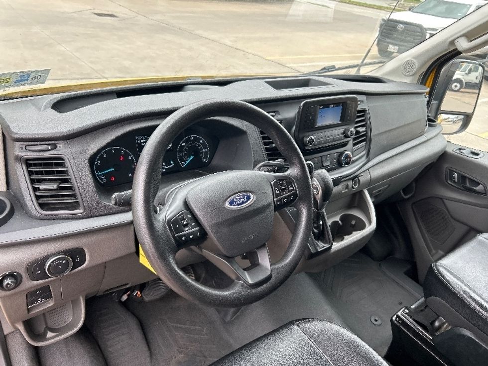 Cargo Van (Panel Van)-Light and Medium Duty Trucks-Ford-2023-Transit 250-Houston-TX-75,398\n\t\tmiles-$ 38,000 - Image 17