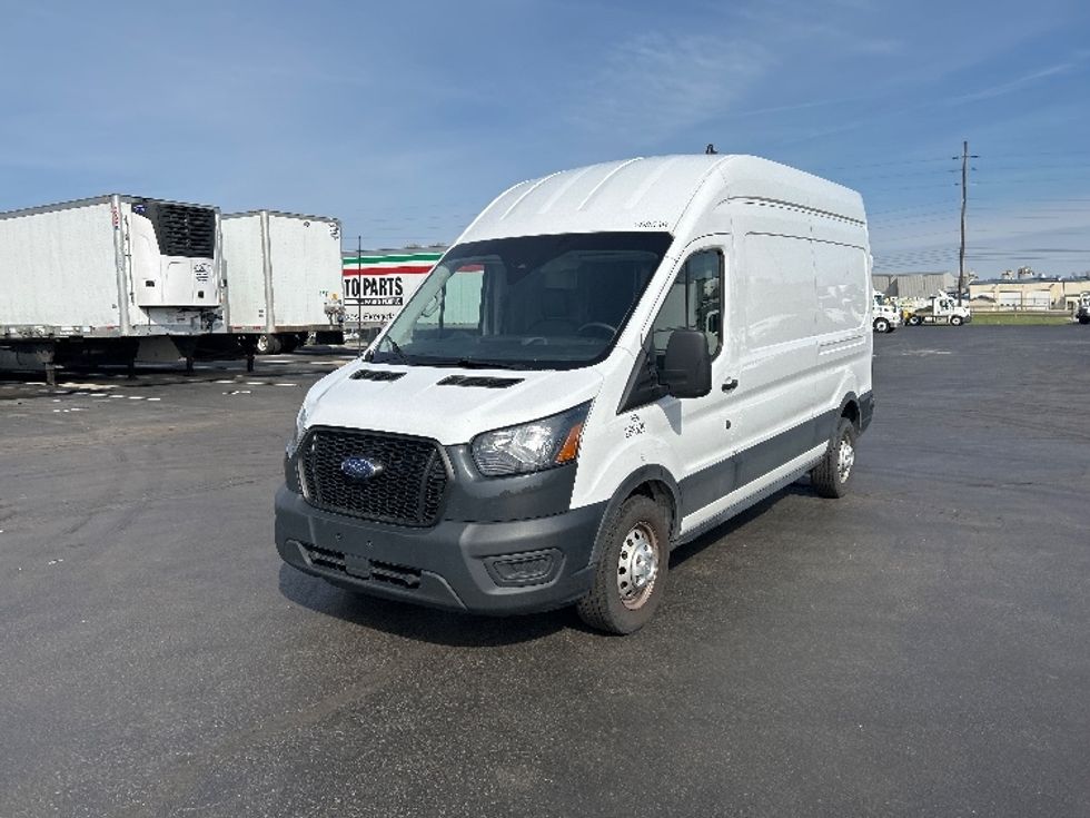 Cargo Van (Panel Van)-Light and Medium Duty Trucks-Ford-2023-Transit 250-Indianapolis-IN-152,844\n\t\tmiles-$ 35,500 - Image 3