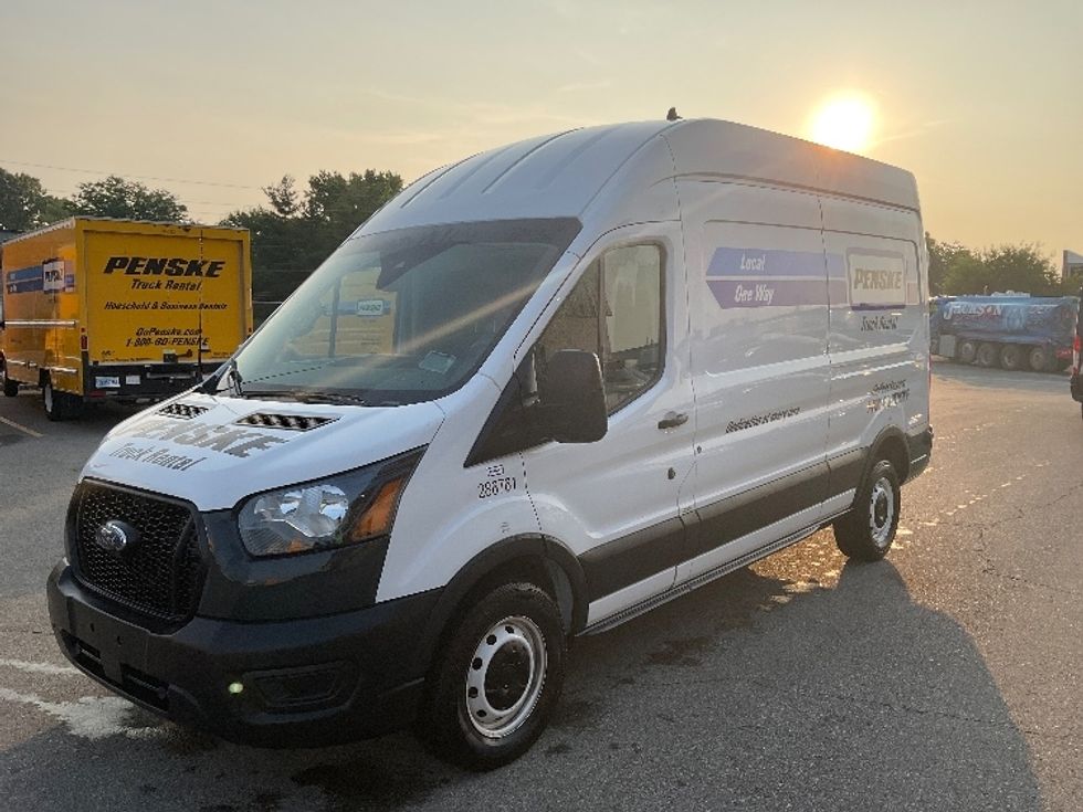 Cargo Van (Panel Van)-Light and Medium Duty Trucks-Ford-2023-Transit 250-Indianapolis-IN-67,262\n\t\tmiles-$ 40,750 - Image 3