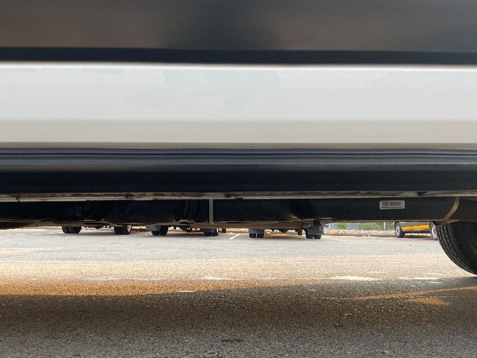 Cargo Van (Panel Van)-Light and Medium Duty Trucks-Ford-2023-Transit 250-Indianapolis-IN-67,262\n\t\tmiles-$ 40,750 - Image 5