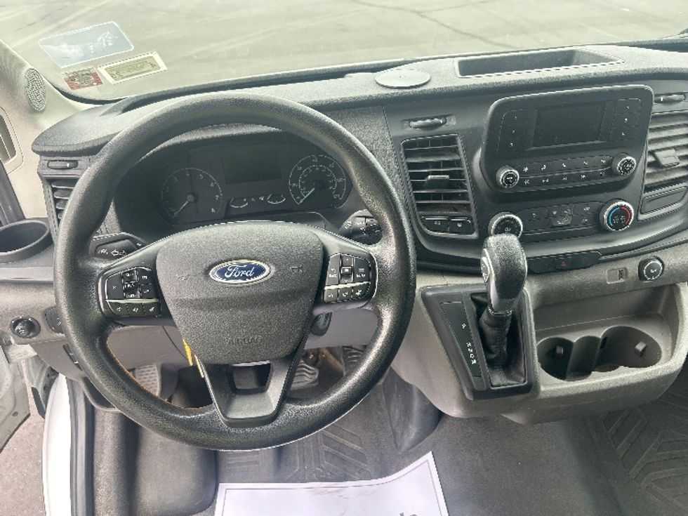 Cargo Van (Panel Van)-Light and Medium Duty Trucks-Ford-2023-Transit 250-Indianapolis-IN-71,376\n\t\tmiles-$ 47,500 - Image 18
