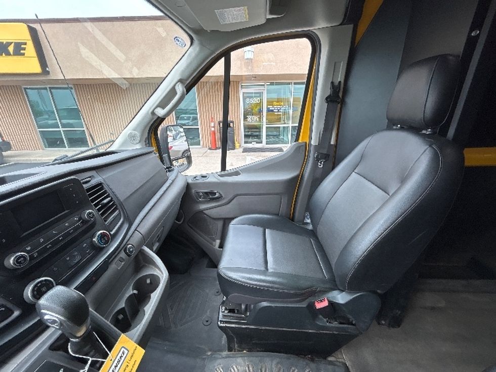 Cargo Van (Panel Van)-Light and Medium Duty Trucks-Ford-2023-Transit 250-Indianapolis-IN-77,198\n\t\tmiles-$ 41,750 - Image 19