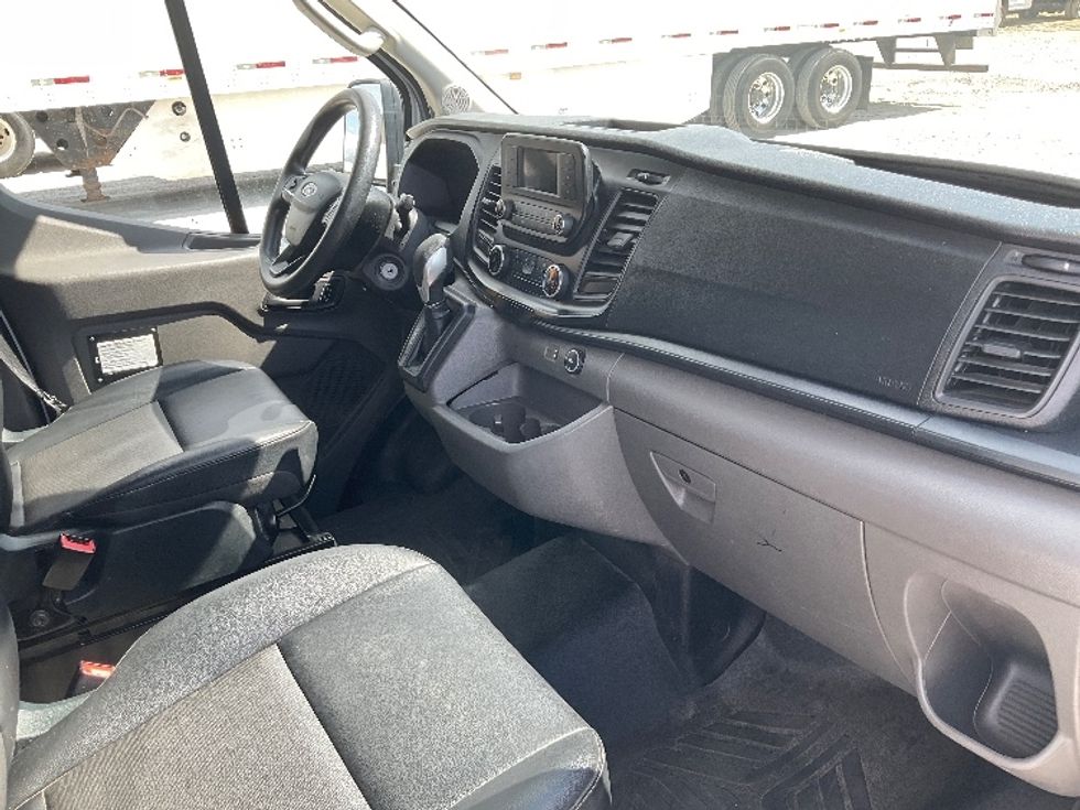 Cargo Van (Panel Van)-Light and Medium Duty Trucks-Ford-2023-Transit 250-Jackson-TN-75,952\n\t\tmiles-$ 42,750 - Image 22