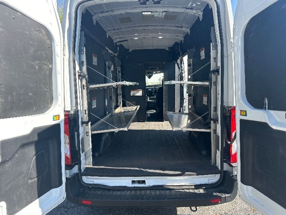 Cargo Van (Panel Van)-Light and Medium Duty Trucks-Ford-2023-Transit 250-Jacksonville-FL-40,097\n\t\tmiles-$ 46,250 - Image 27