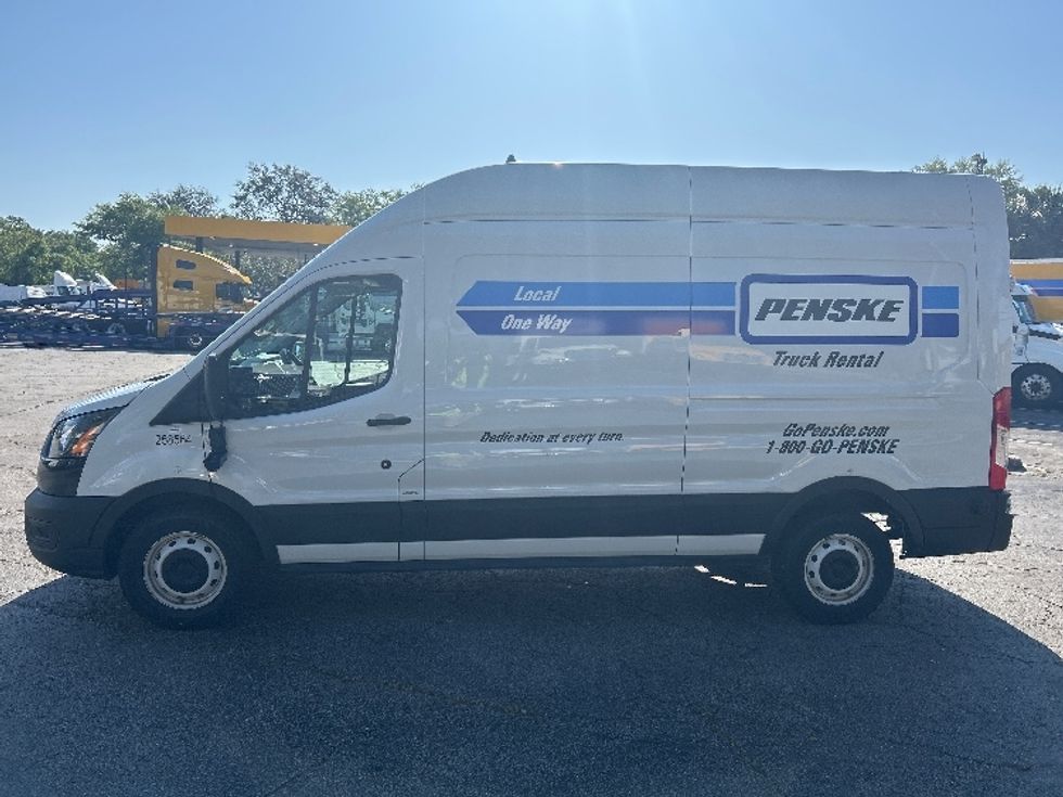 Cargo Van (Panel Van)-Light and Medium Duty Trucks-Ford-2023-Transit 250-Jacksonville-FL-40,097\n\t\tmiles-$ 46,250 - Image 4