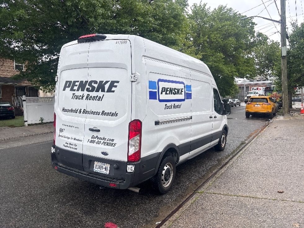 Cargo Van (Panel Van)-Light and Medium Duty Trucks-Ford-2023-Transit 250-Jamaica-NY-22,057\n\t\tmiles-$ 46,000 - Image 13