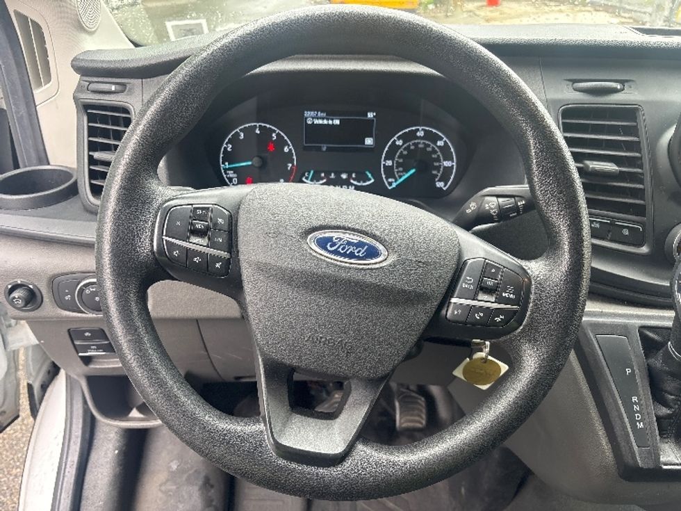 Cargo Van (Panel Van)-Light and Medium Duty Trucks-Ford-2023-Transit 250-Jamaica-NY-22,057\n\t\tmiles-$ 46,000 - Image 18