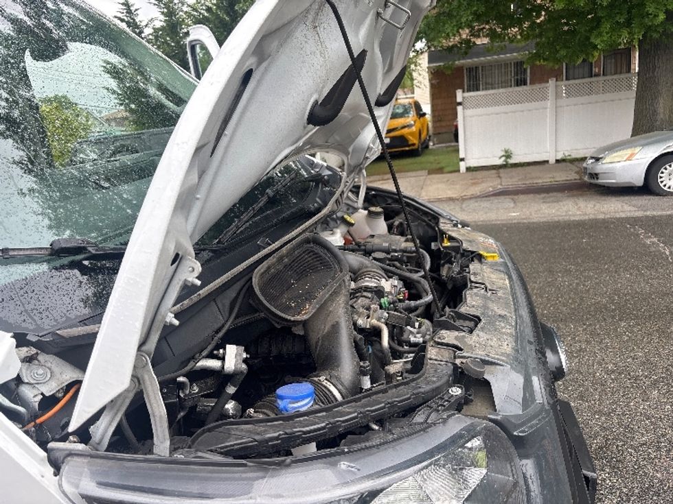 Cargo Van (Panel Van)-Light and Medium Duty Trucks-Ford-2023-Transit 250-Jamaica-NY-22,057\n\t\tmiles-$ 46,000 - Image 23