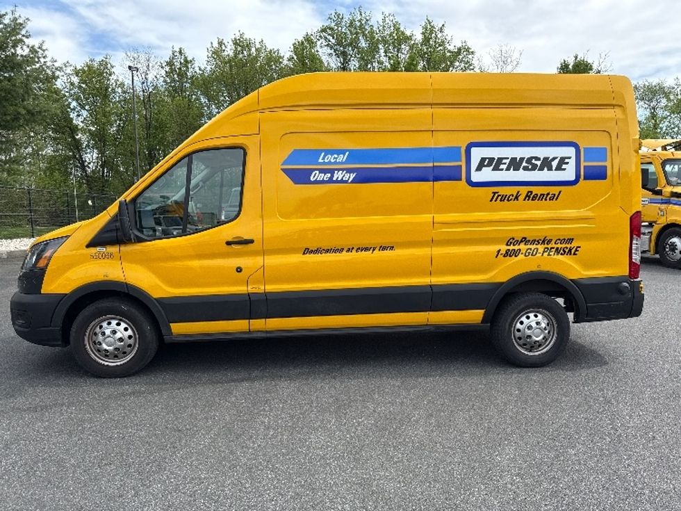 Cargo Van (Panel Van)-Light and Medium Duty Trucks-Ford-2023-Transit 250-Jessup-MD-28,620\n\t\tmiles-$ 52,000 - Image 4