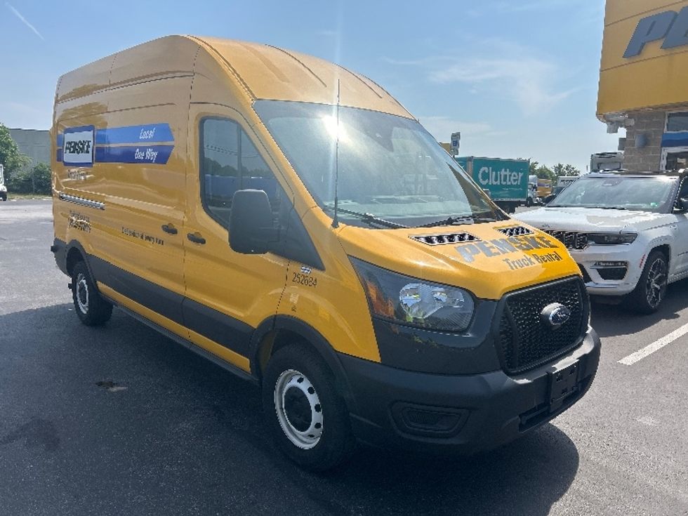 Cargo Van (Panel Van)-Light and Medium Duty Trucks-Ford-2023-Transit 250-Jessup-MD-49,724\n\t\tmiles-$ 38,250 - Image 1