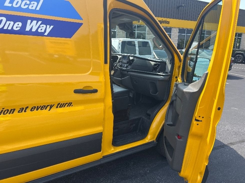 Cargo Van (Panel Van)-Light and Medium Duty Trucks-Ford-2023-Transit 250-Jessup-MD-49,724\n\t\tmiles-$ 38,250 - Image 19