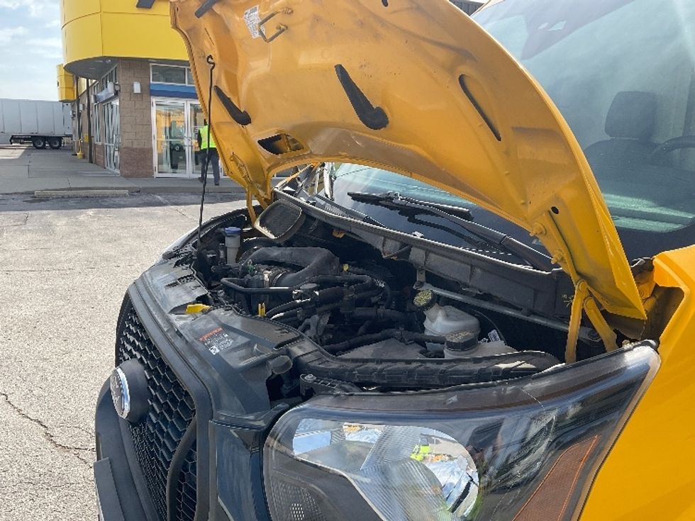 Cargo Van (Panel Van)-Light and Medium Duty Trucks-Ford-2023-Transit 250-Kansas City-MO-107,522\n\t\tmiles-$ 30,250 - Image 24