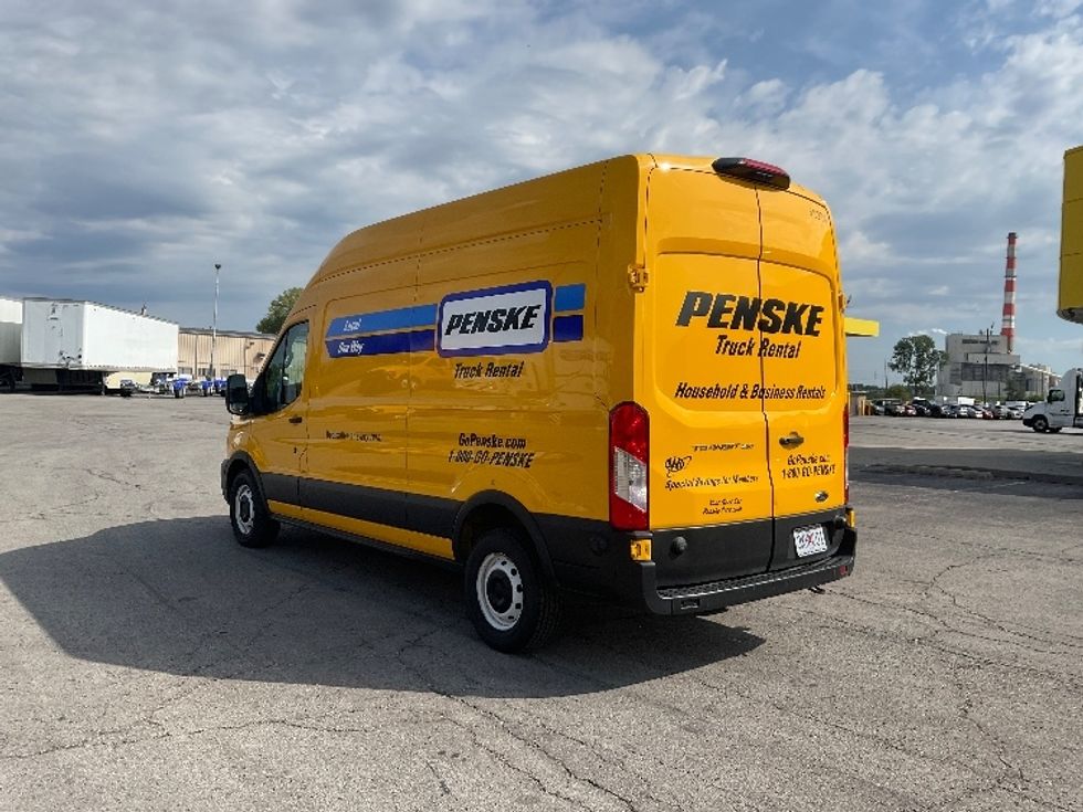 Cargo Van (Panel Van)-Light and Medium Duty Trucks-Ford-2023-Transit 250-Kansas City-MO-107,522\n\t\tmiles-$ 30,250 - Image 6