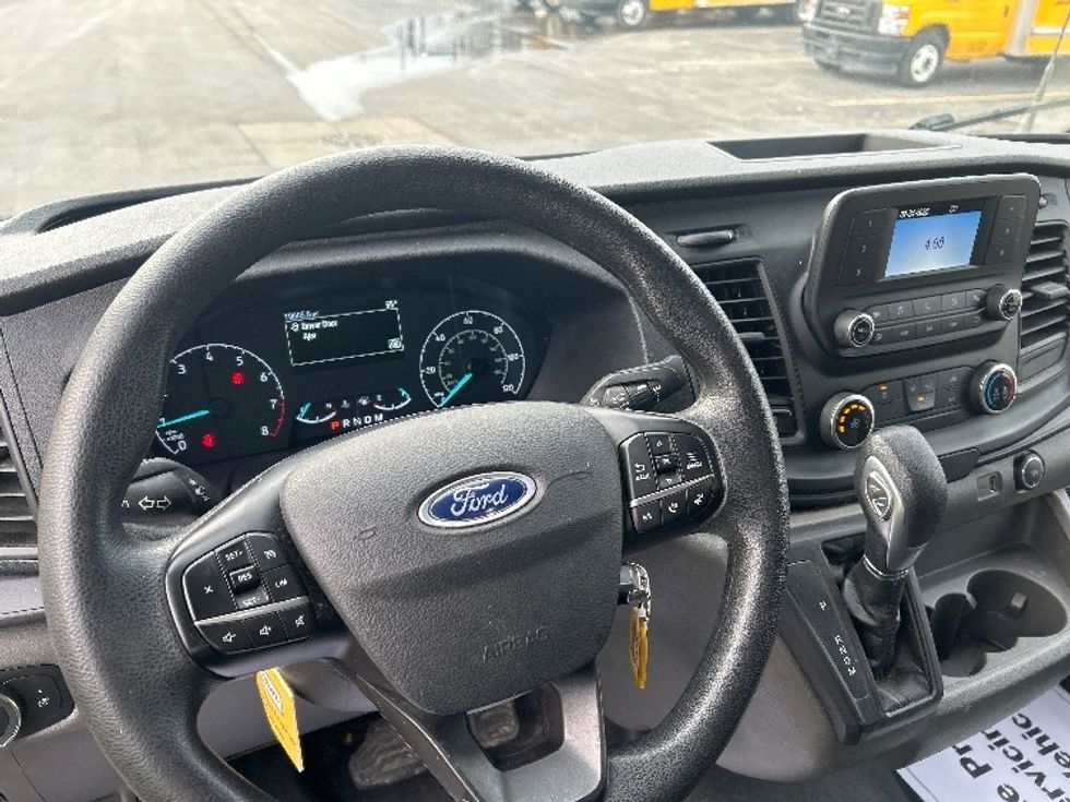 Cargo Van (Panel Van)-Light and Medium Duty Trucks-Ford-2023-Transit 250-Kentwood-MI-33,586\n\t\tmiles-$ 43,500 - Image 15