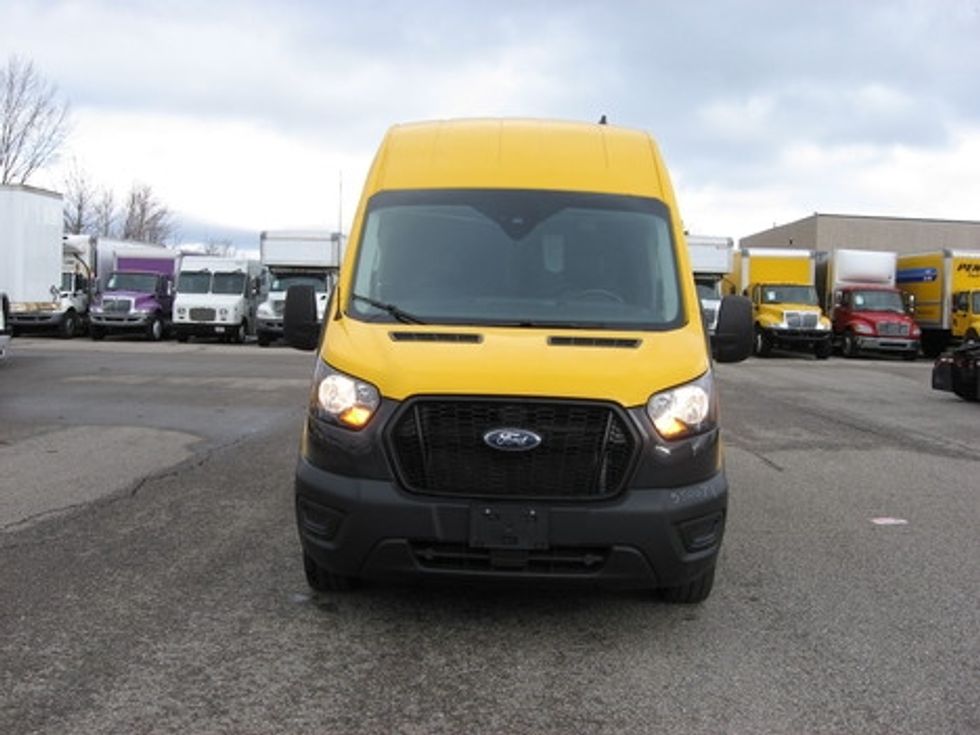 Cargo Van (Panel Van)-Light and Medium Duty Trucks-Ford-2023-Transit 250-Kentwood-MI-33,586\n\t\tmiles-$ 43,500 - Image 2