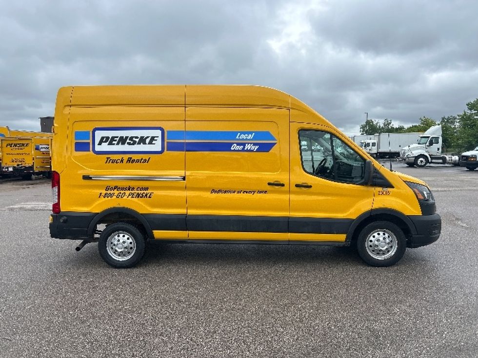Cargo Van (Panel Van)-Light and Medium Duty Trucks-Ford-2023-Transit 250-Kentwood-MI-63,692\n\t\tmiles-$ 44,750 - Image 14