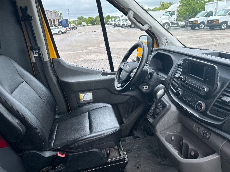 Cargo Van (Panel Van)-Light and Medium Duty Trucks-Ford-2023-Transit 250-Kentwood-MI-63,692\n\t\tmiles-$ 44,750 - Image 21