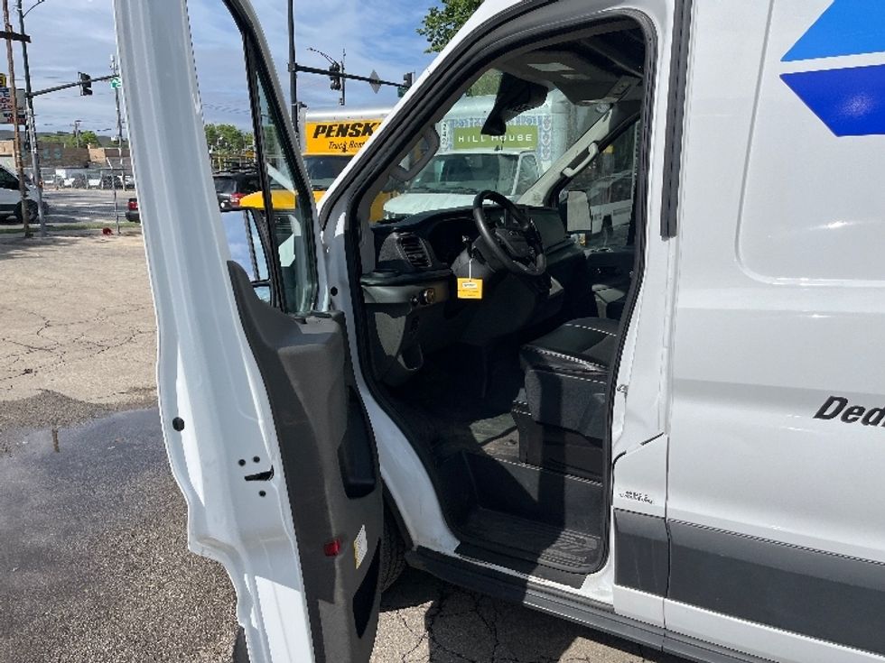 Cargo Van (Panel Van)-Light and Medium Duty Trucks-Ford-2023-Transit 250-La Porte-IN-94,883\n\t\tmiles-$ 36,750 - Image 16
