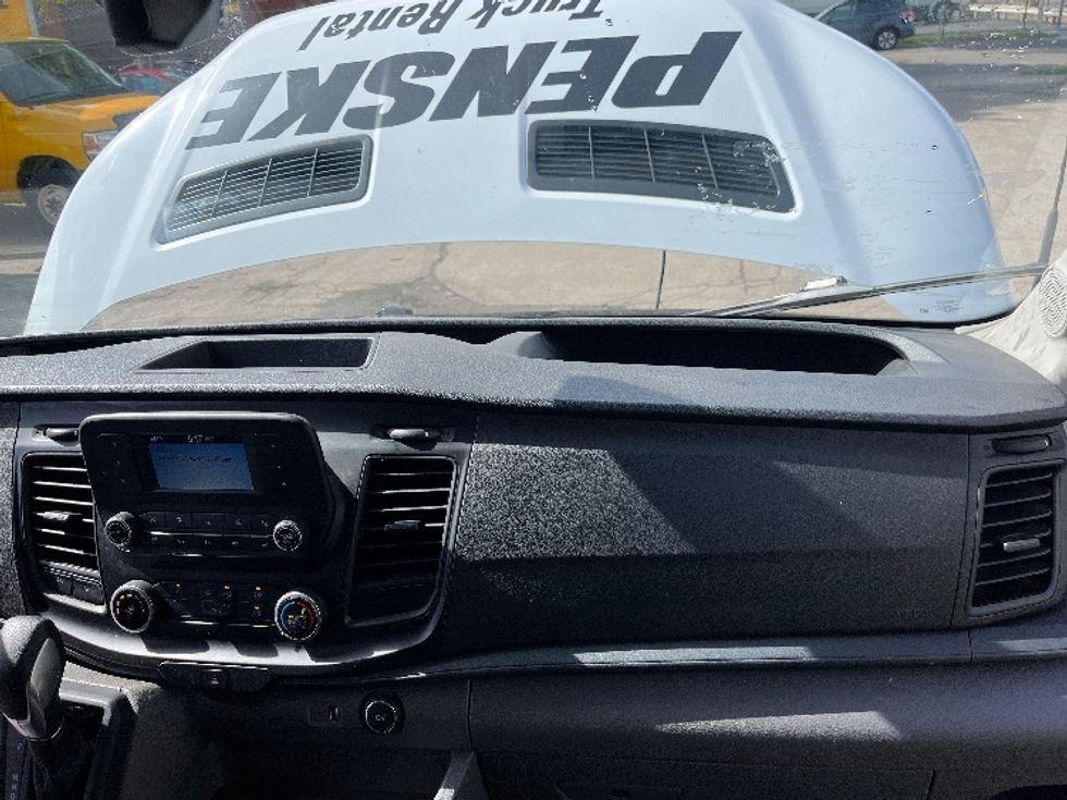 Cargo Van (Panel Van)-Light and Medium Duty Trucks-Ford-2023-Transit 250-La Porte-IN-94,883\n\t\tmiles-$ 36,750 - Image 21