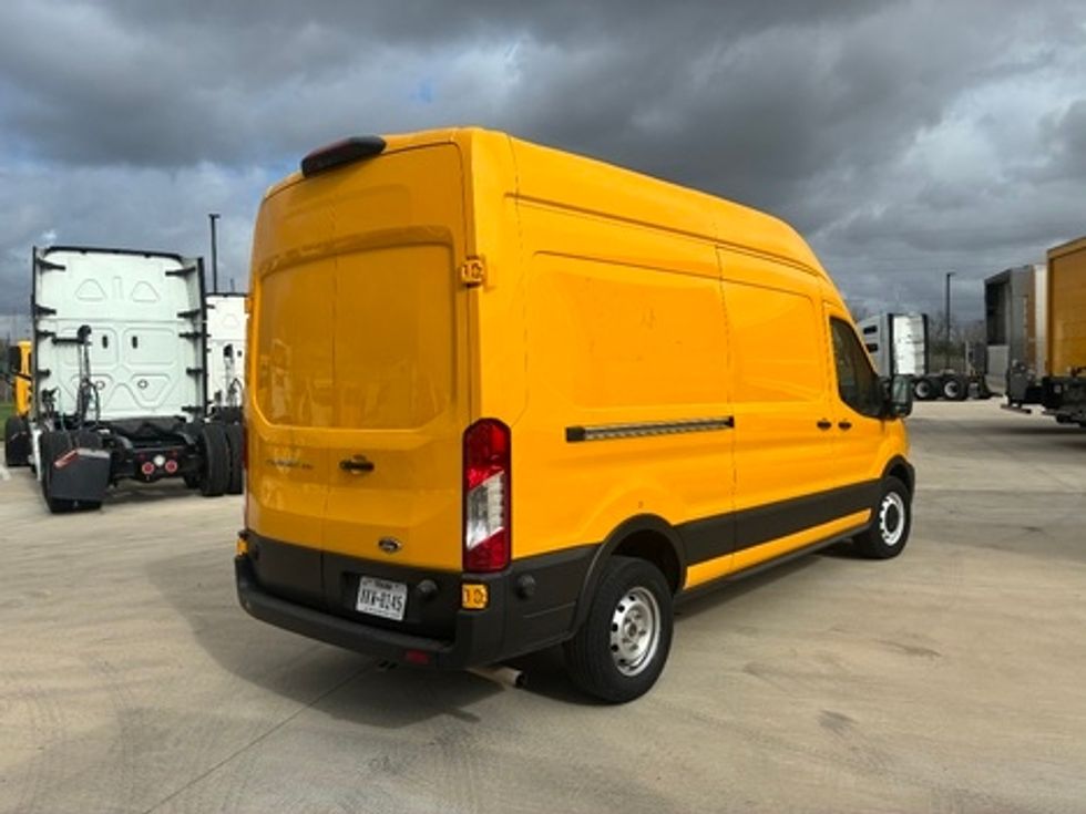 Cargo Van (Panel Van)-Light and Medium Duty Trucks-Ford-2023-Transit 250-Lakewood-WA-90,840\n\t\tmiles-$ 28,250 - Image 13