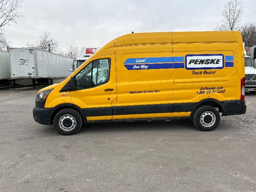 Cargo Van (Panel Van)-Light and Medium Duty Trucks-Ford-2023-Transit 250-Lansing-MI-57,853\n\t\tmiles-$ 48,500 - Image 4
