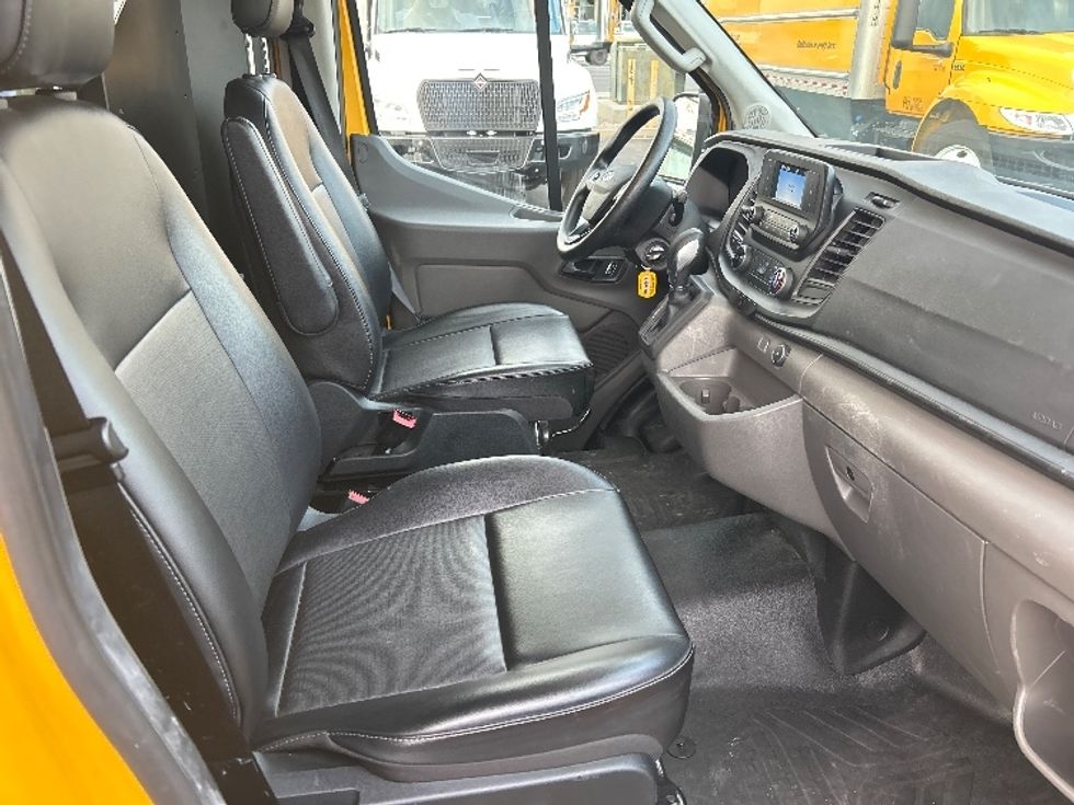 Cargo Van (Panel Van)-Light and Medium Duty Trucks-Ford-2023-Transit 250-Las Vegas-NV-25,889\n\t\tmiles-$ 53,250 - Image 22