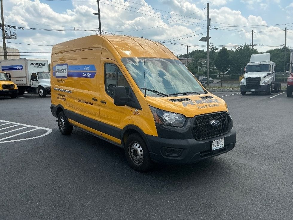 Cargo Van (Panel Van)-Light and Medium Duty Trucks-Ford-2023-Transit 250-Linden-NJ-47,290\n\t\tmiles-$ 45,500 - Image 1