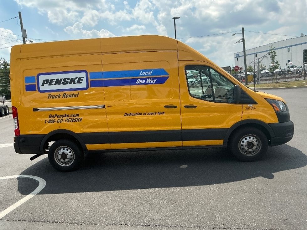 Cargo Van (Panel Van)-Light and Medium Duty Trucks-Ford-2023-Transit 250-Linden-NJ-47,290\n\t\tmiles-$ 45,500 - Image 10