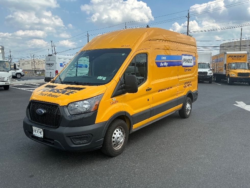 Cargo Van (Panel Van)-Light and Medium Duty Trucks-Ford-2023-Transit 250-Linden-NJ-47,290\n\t\tmiles-$ 45,500 - Image 3