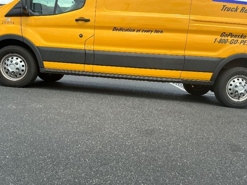 Cargo Van (Panel Van)-Light and Medium Duty Trucks-Ford-2023-Transit 250-Linden-NJ-47,290\n\t\tmiles-$ 45,500 - Image 5