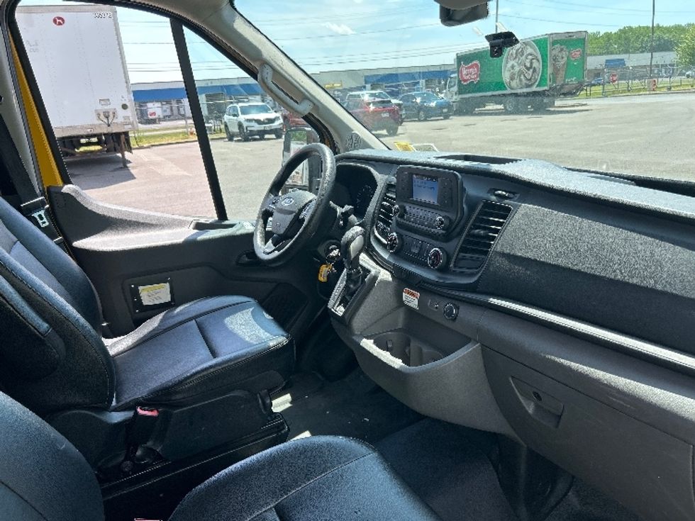 Cargo Van (Panel Van)-Light and Medium Duty Trucks-Ford-2023-Transit 250-Liverpool-NY-66,432\n\t\tmiles-$ 39,000 - Image 20