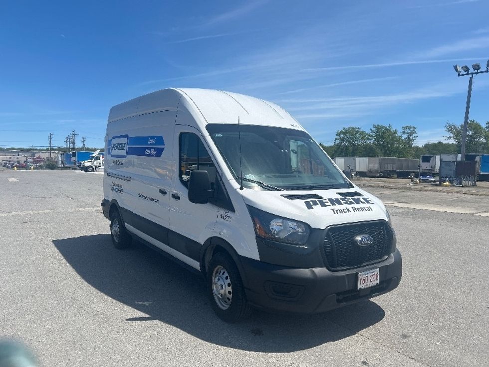 Cargo Van (Panel Van)-Light and Medium Duty Trucks-Ford-2023-Transit 250-Londonderry-NH-53,897\n\t\tmiles-$ 47,500 - Image 1