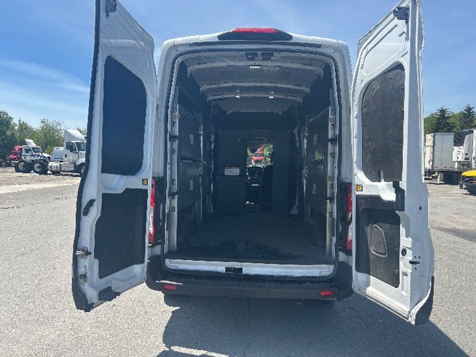 Cargo Van (Panel Van)-Light and Medium Duty Trucks-Ford-2023-Transit 250-Londonderry-NH-53,897\n\t\tmiles-$ 47,500 - Image 8