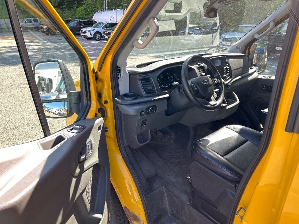 Cargo Van (Panel Van)-Light and Medium Duty Trucks-Ford-2023-Transit 250-Londonderry-NH-69,617\n\t\tmiles-$ 43,500 - Image 16