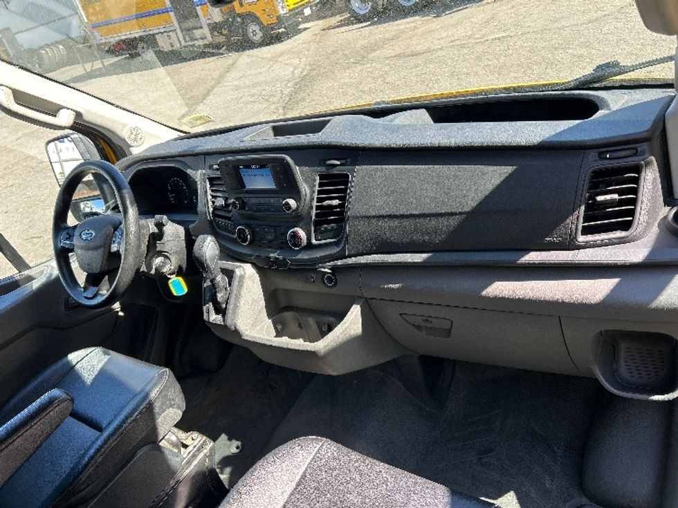 Cargo Van (Panel Van)-Light and Medium Duty Trucks-Ford-2023-Transit 250-Londonderry-NH-69,617\n\t\tmiles-$ 43,500 - Image 21