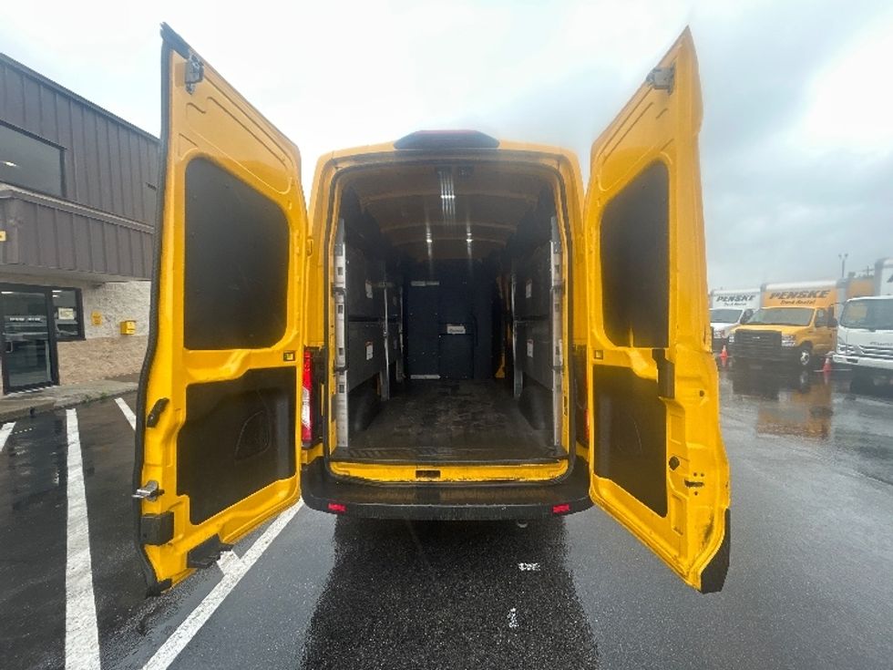 Cargo Van (Panel Van)-Light and Medium Duty Trucks-Ford-2023-Transit 250-Louisville-KY-52,833\n\t\tmiles-$ 40,250 - Image 10