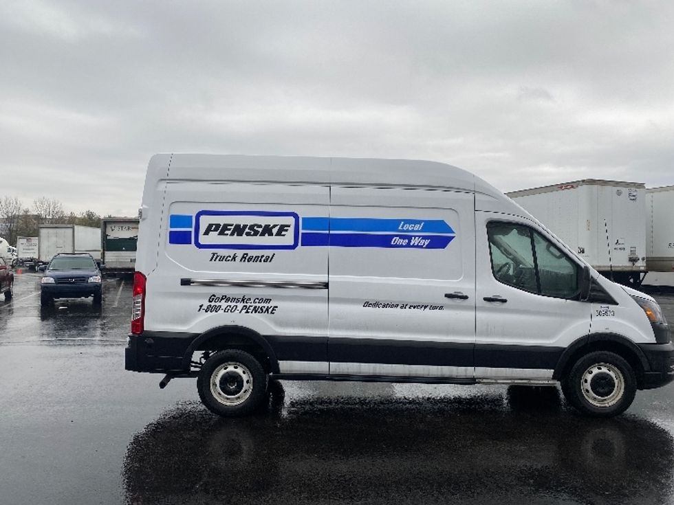 Cargo Van (Panel Van)-Light and Medium Duty Trucks-Ford-2023-Transit 250-Louisville-KY-64,086\n\t\tmiles-$ 50,000 - Image 13