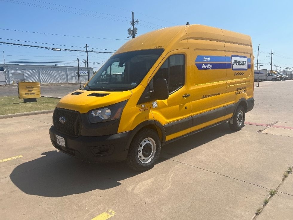 Cargo Van (Panel Van)-Light and Medium Duty Trucks-Ford-2023-Transit 250-Lubbock-TX-110,389\n\t\tmiles-$ 30,750 - Image 3