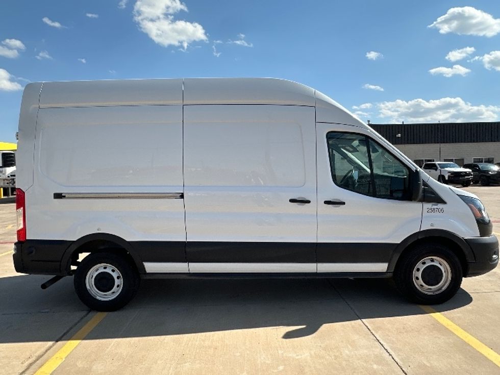 Cargo Van (Panel Van)-Light and Medium Duty Trucks-Ford-2023-Transit 250-Lubbock-TX-51,236\n\t\tmiles-$ 44,500 - Image 15