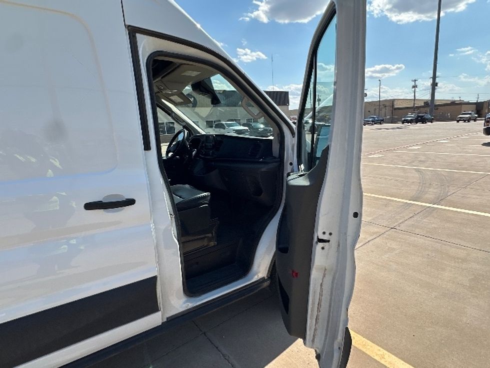 Cargo Van (Panel Van)-Light and Medium Duty Trucks-Ford-2023-Transit 250-Lubbock-TX-51,236\n\t\tmiles-$ 44,500 - Image 20
