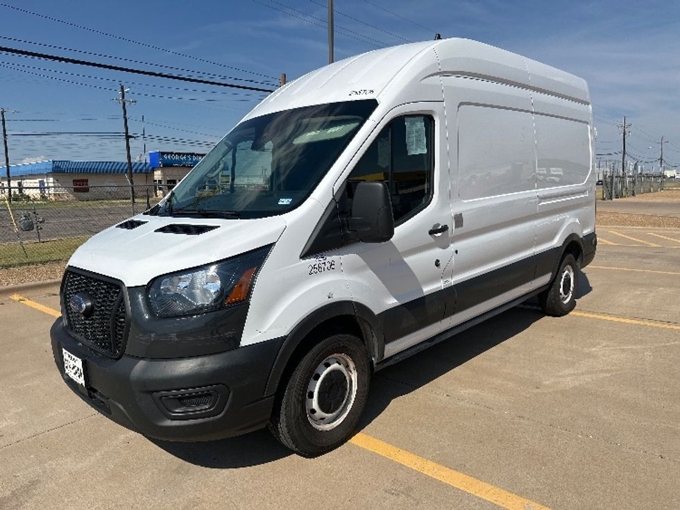 Cargo Van (Panel Van)-Light and Medium Duty Trucks-Ford-2023-Transit 250-Lubbock-TX-51,236\n\t\tmiles-$ 44,500 - Image 3