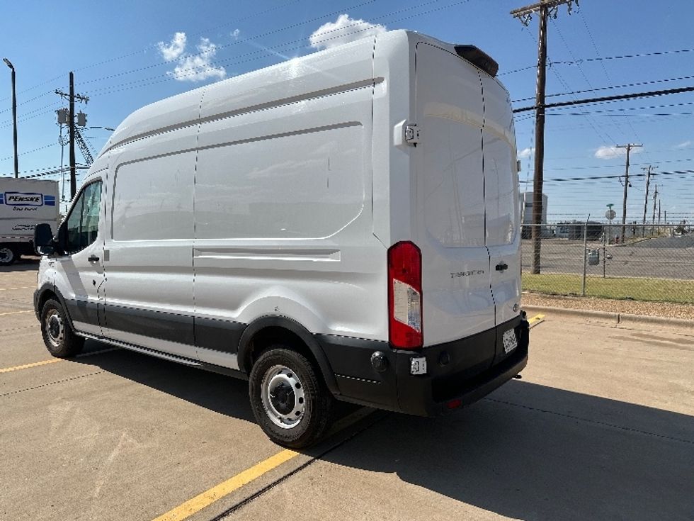 Cargo Van (Panel Van)-Light and Medium Duty Trucks-Ford-2023-Transit 250-Lubbock-TX-51,236\n\t\tmiles-$ 44,500 - Image 6