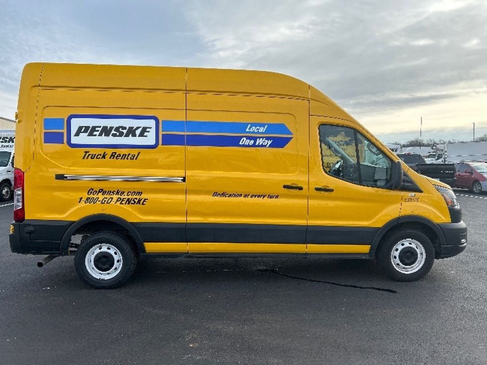 Cargo Van (Panel Van)-Light and Medium Duty Trucks-Ford-2023-Transit 250-Madison-AL-78,037\n\t\tmiles-$ 41,750 - Image 14