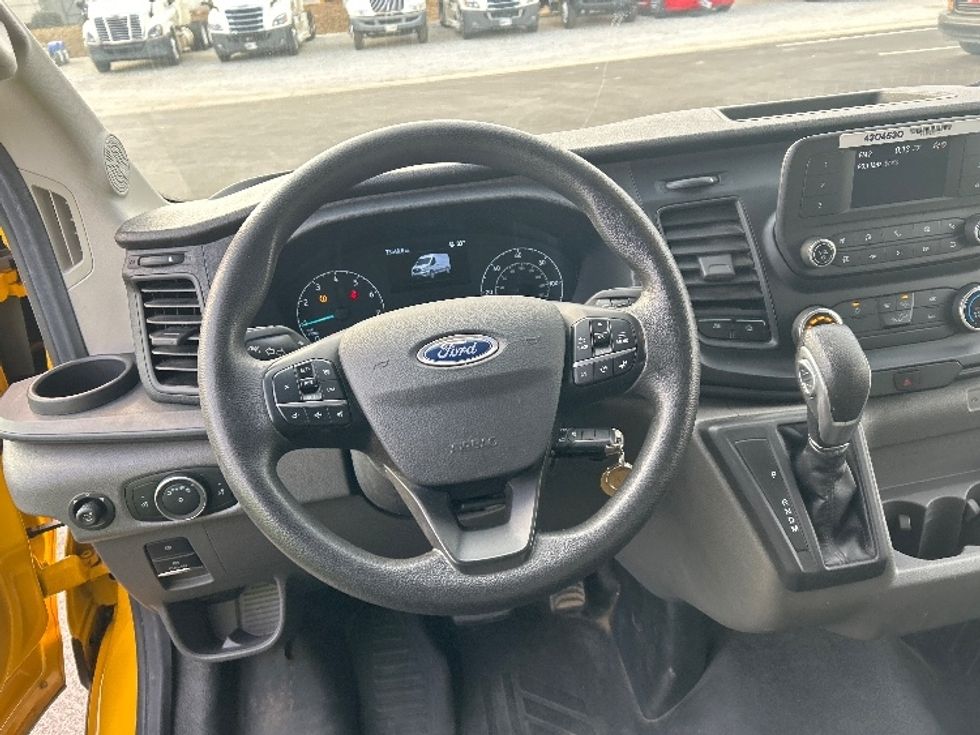 Cargo Van (Panel Van)-Light and Medium Duty Trucks-Ford-2023-Transit 250-Madison-AL-78,037\n\t\tmiles-$ 41,750 - Image 17