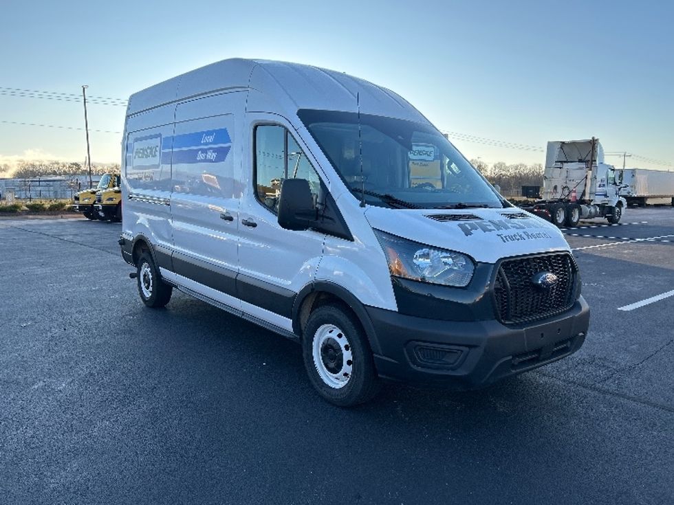 Cargo Van (Panel Van)-Light and Medium Duty Trucks-Ford-2023-Transit 250-Madison-AL-78,562\n\t\tmiles-$ 42,500 - Image 1