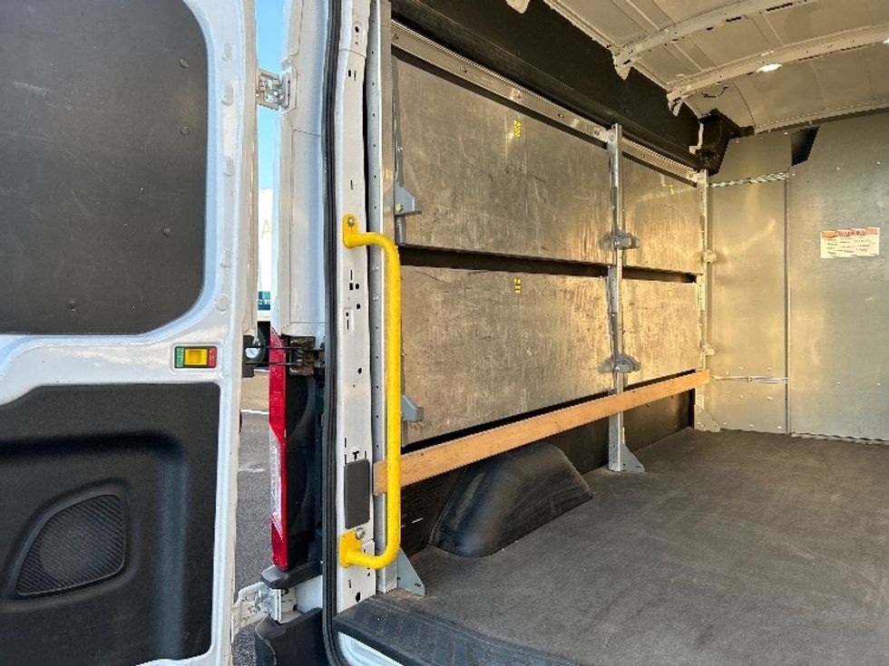 Cargo Van (Panel Van)-Light and Medium Duty Trucks-Ford-2023-Transit 250-Madison-AL-78,562\n\t\tmiles-$ 42,500 - Image 10