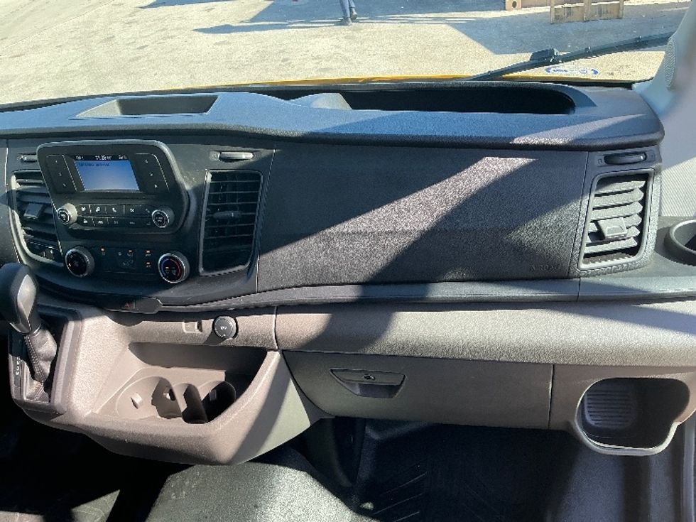 Cargo Van (Panel Van)-Light and Medium Duty Trucks-Ford-2023-Transit 250-Medley-FL-109,492\n\t\tmiles-$ 31,500 - Image 19