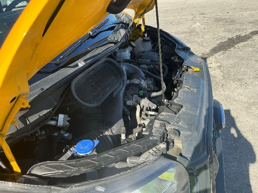 Cargo Van (Panel Van)-Light and Medium Duty Trucks-Ford-2023-Transit 250-Medley-FL-109,492\n\t\tmiles-$ 31,500 - Image 21